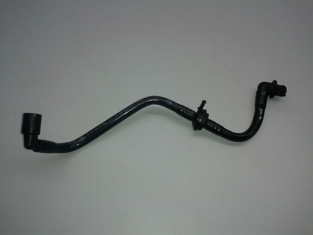Çek Valfli Vakum Borusu - Passat 2006-2011