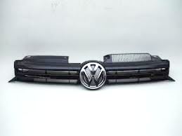 Ön Panjur Siyah Armasız  - Volkswagen - Golf 6 