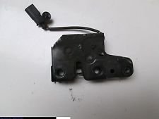 Kaput Kilidi - Volkswagen - Caddy - touaren